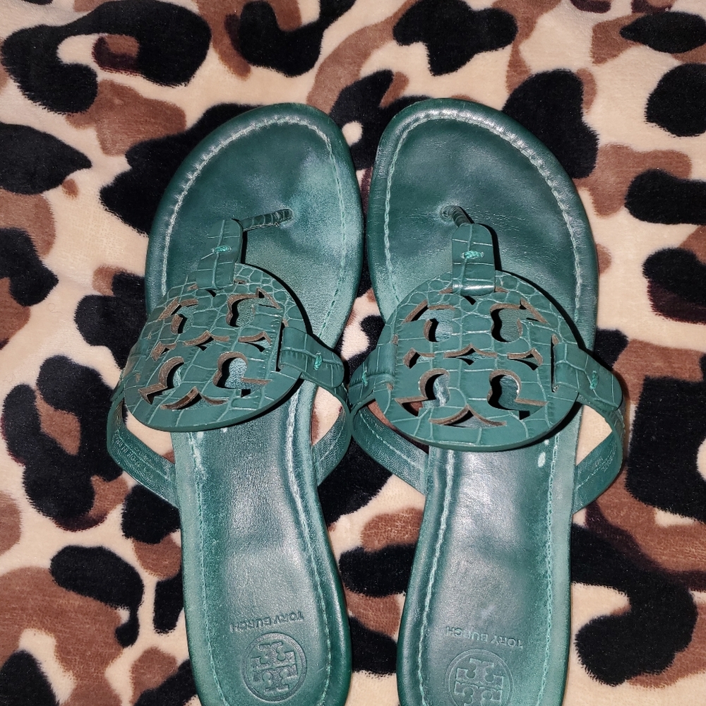 Tory burch Sandals size 10 color hunter green